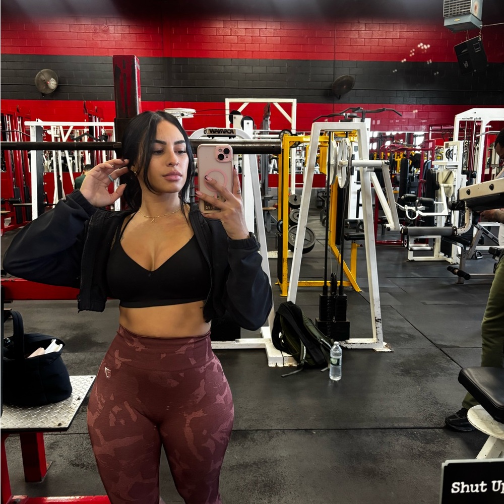 ❌sold❌Gymshark Maroon Leggings